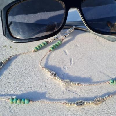 Chaîne de lunettes ALCANADA vanille, turquoise et argent